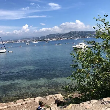 ספינת מלון Location Bateau קאן